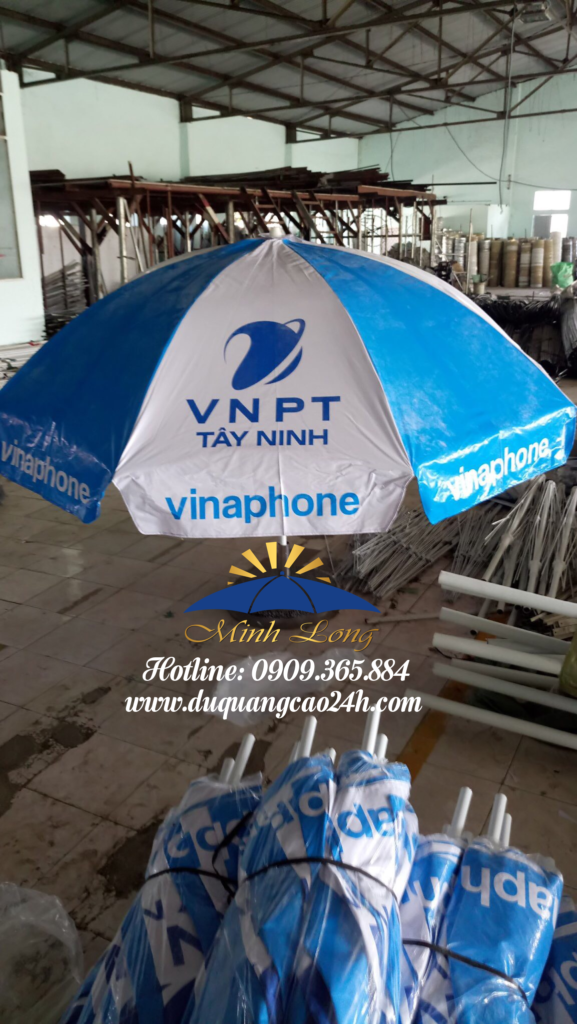 Làm dù quảng cáo tại TPHCM uy tín, giá cạnh tranh